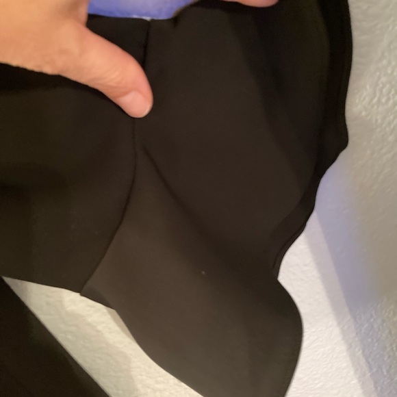 EUC Ann Taylor Black Cold Shoulder Ruffle Sleeve Dress with optional Sash - Picture 7 of 7